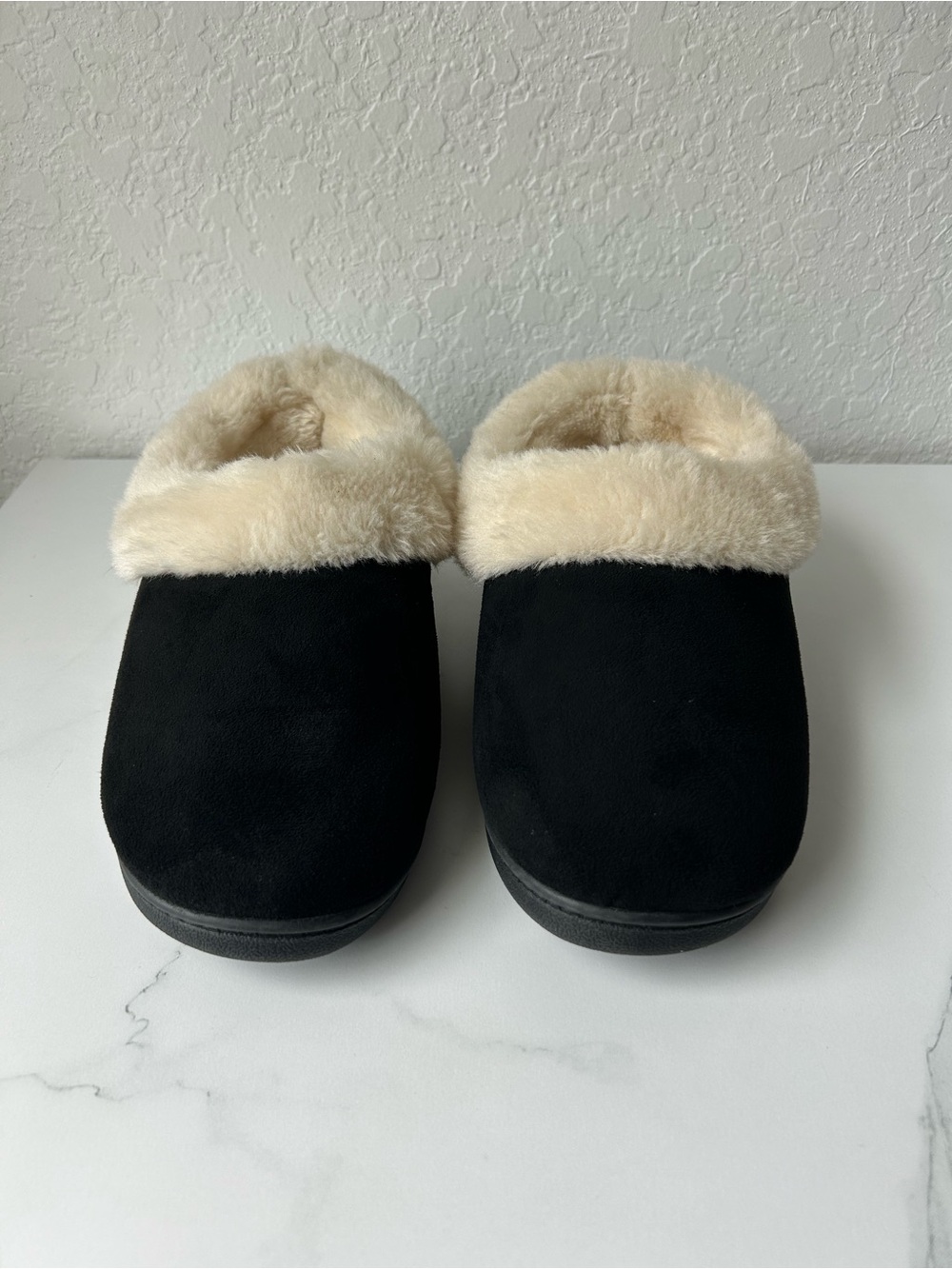Women's Black Faux-Suede Slip-On Slippers with Cream Faux-Fur Collar